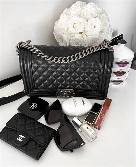 chanel boy strap length|chanel men's bag.